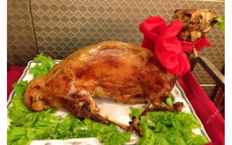 敦煌市餐飲行業(yè)陸續(xù)恢復(fù)經(jīng)營(yíng)